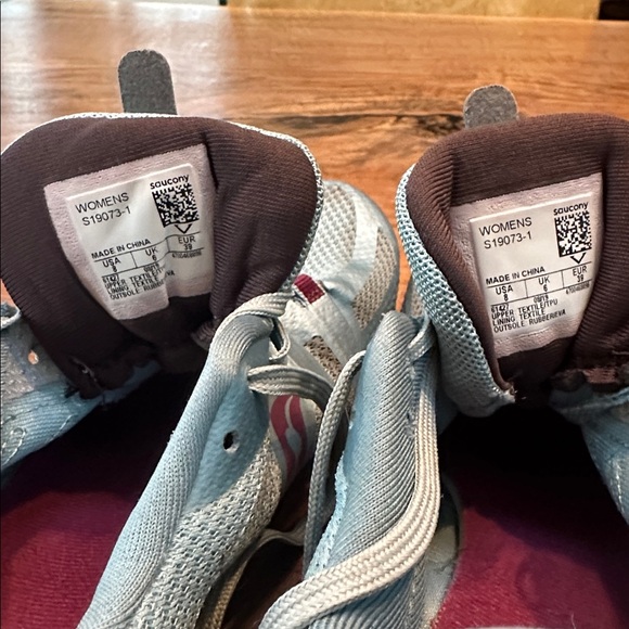 Saucony Racing Spikes - Picture 10 of 12